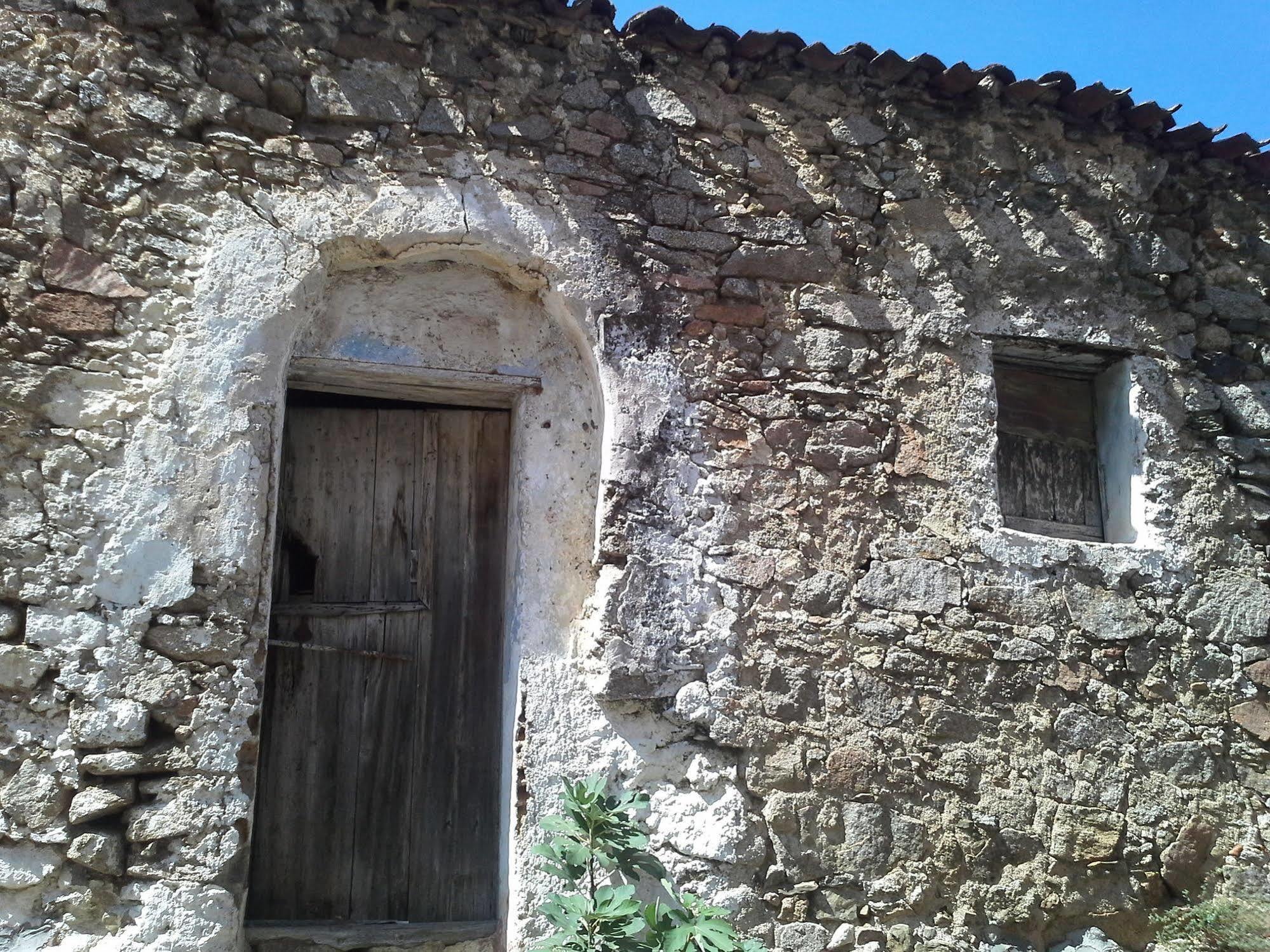 B&B Corte San Lussorio Oliena Exteriér fotografie